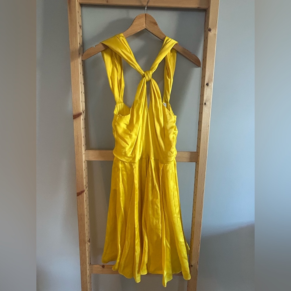 HALSTON Heritage Vibrant Yellow Fit & Flare Dress with Front Knot Size 0